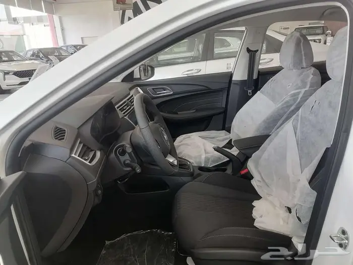 MG5 STD 1.5L 2025 11