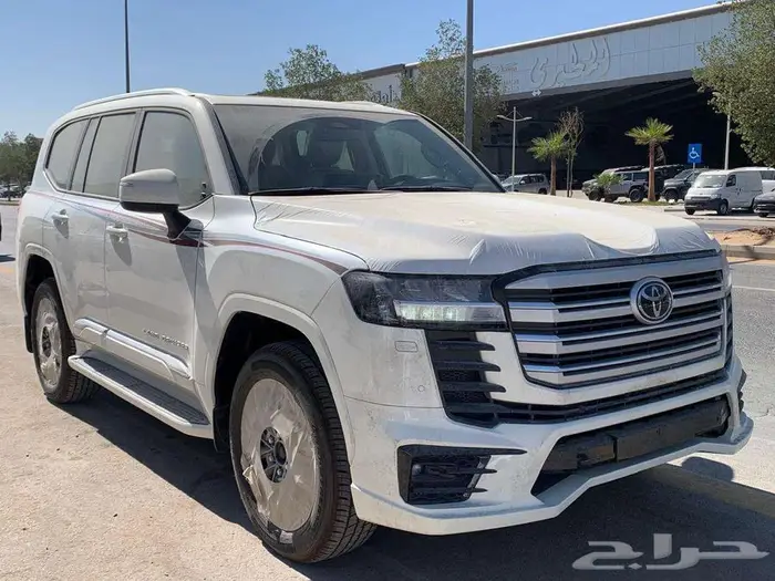 جكسار S الساير فل كامل 2025 ابيض 2