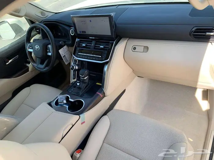 جكسار S الساير فل كامل 2025 ابيض 13