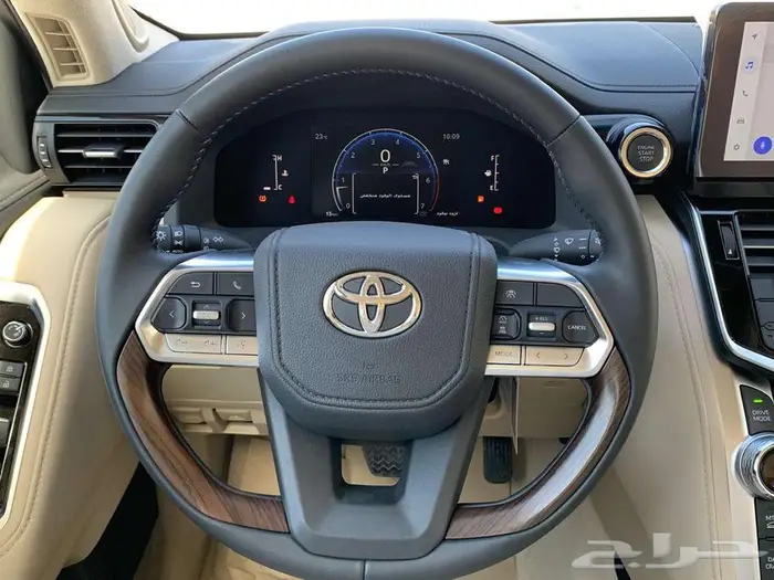 جكسار S الساير فل كامل 2025 ابيض 14