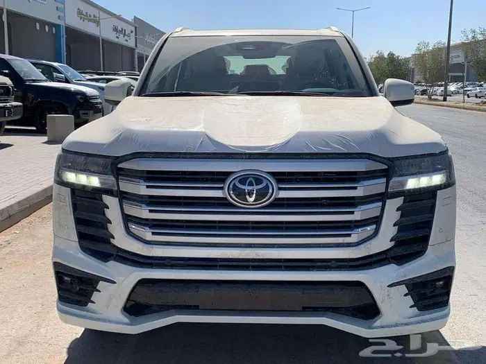 جكسار S الساير فل كامل 2025 ابيض 0