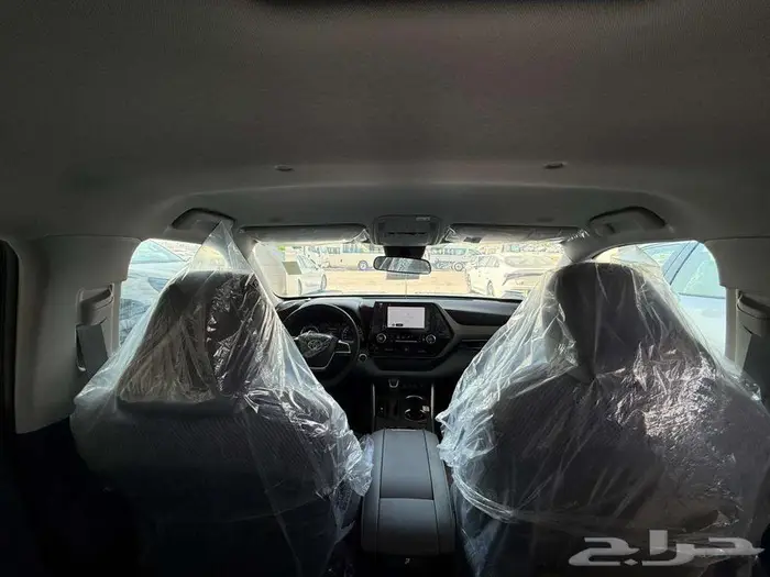 تويوتا هايلاندر LE دفع رباعي هايبرد 2025 9