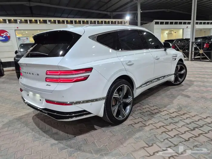 جينيسيس GV80-2024 سلندر6-ممشى 30الف KM 35