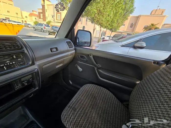 للبيع جيب جمني 1999 منوة المستخدم 5