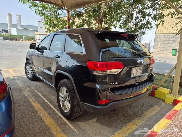 جراند شيروكي لاريدو 0