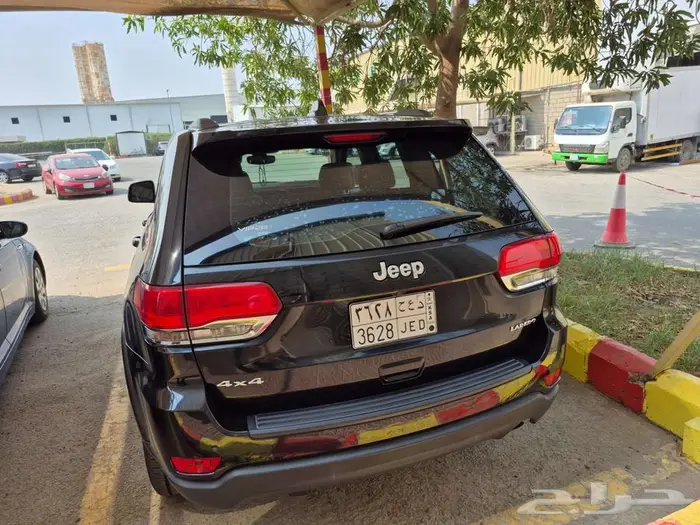 جراند شيروكي لاريدو 1