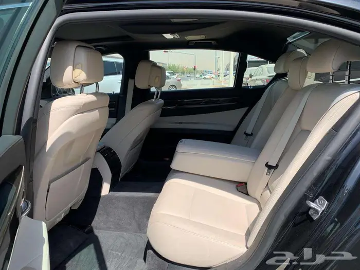 بي ام دبليو - 730LI - موديل 2015 10