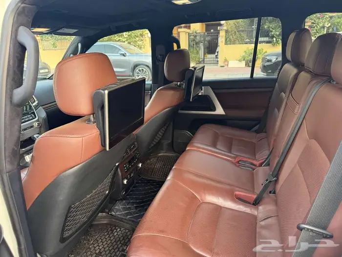 لاند كروزر فكسار 5.7 وارد امريكا لوحات امراتيه 5