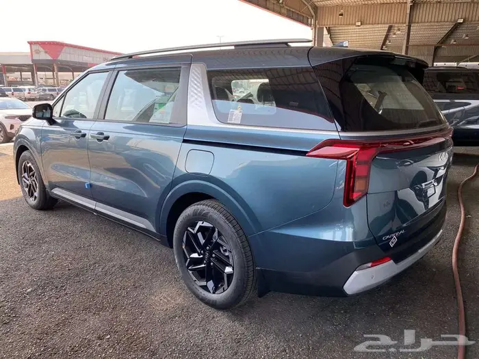 كيا كارنيفال ستاندر موديل 2026 كاش وتقسيط 14