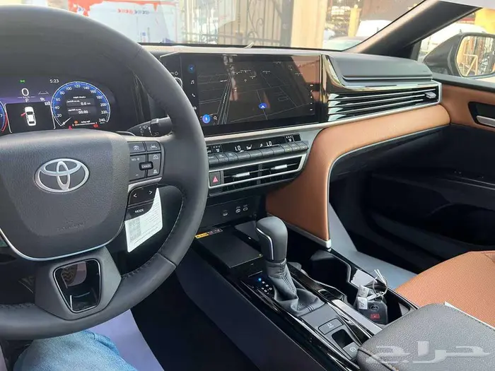 تويوتا كامري جراندي بنزين 2025 متاح اقساط و كاش 7