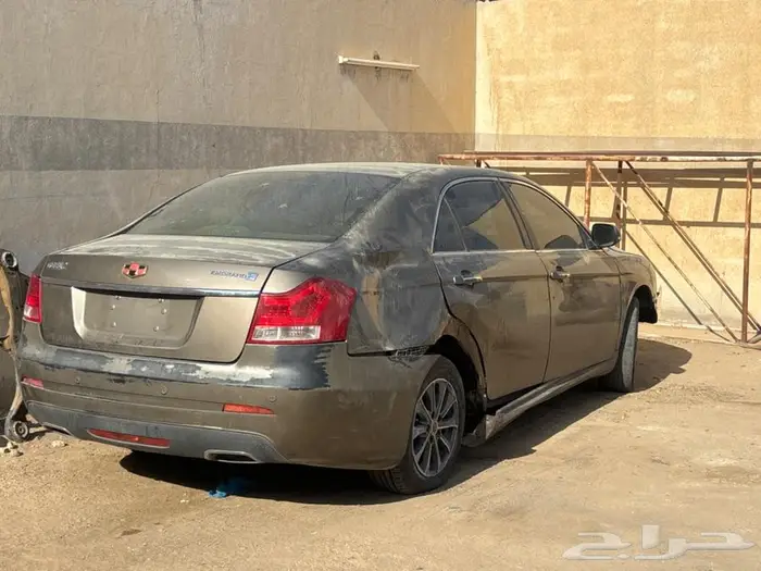 جلي 2015 قطع غيار تشليح 0