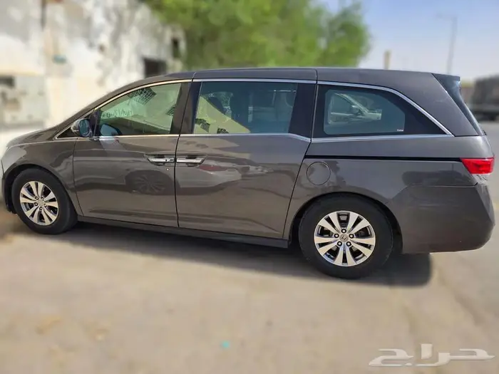 Honda Odyssey  2015 3