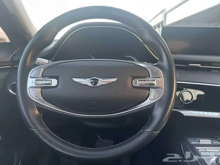 جنسس GV 70 2021 16