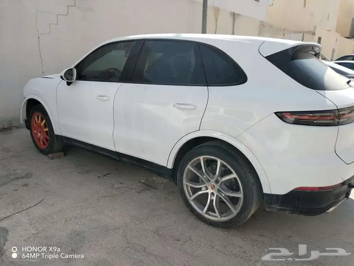 بورش كايين 2019 مصدوم 6