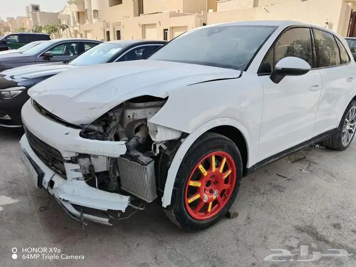 بورش كايين 2019 مصدوم 5