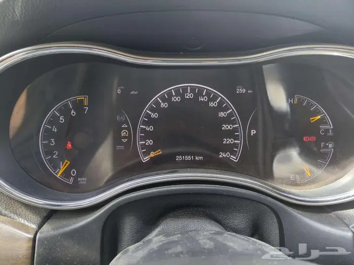 جراند شيروكي v6 2017 7