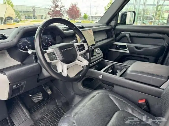 لاند روفر ديفندر 110 2022 مواصفات وسعر لقطه 7