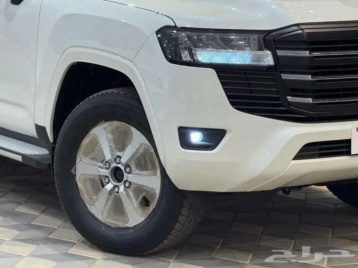 تويوتا لاندكروزر GX ديزل 2025 تقسيط 3563 ريال 3