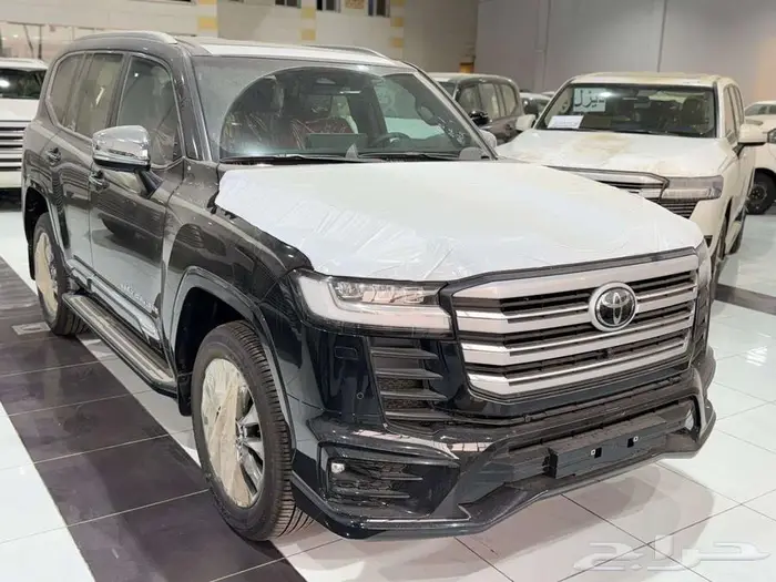 في اكس ار 2025 بريمي فل كامل توين تيربو اللون اسود 2