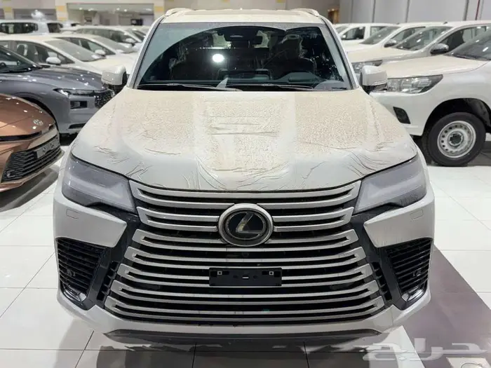 لكزس - LX 600 BB بريمي موديل 2025 اللون ابيض داخلي احمر 0