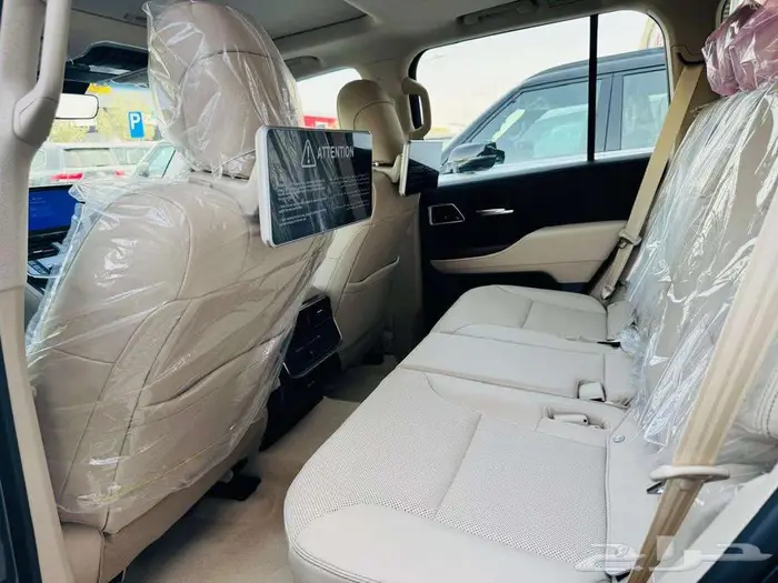 لاندكروزر - جي اكس ار - L5 - خليجي - 2025 مبيعات بنوك 4