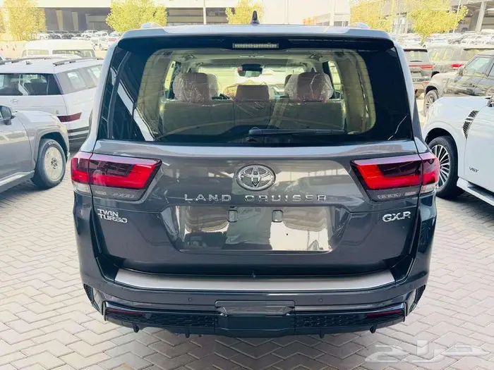 لاندكروزر - جي اكس ار - L5 - خليجي - 2025 مبيعات بنوك 8