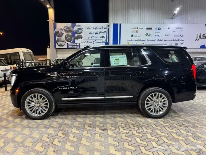 يوكن 2025 دينالي خليجي أسود كاش ولأقساط 3