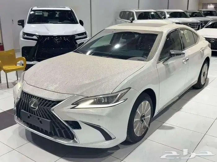 لكزس ES 350 استاندر بريمي فتحة سقف 2025 1