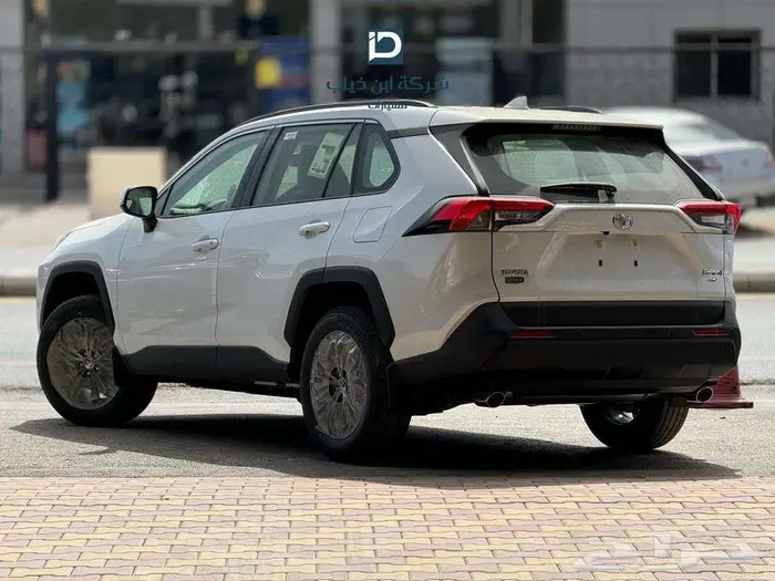 تويوتا راف فور XLE نص الفل لدى شركة ابن ذياب 1