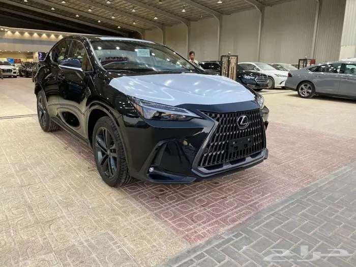 لكزس NX350 AA بنزين 2026 (اسود) 2