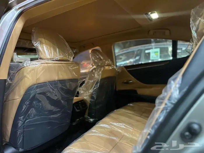 لكزس ES350 CC موديل 2025 وارد سعودي 4