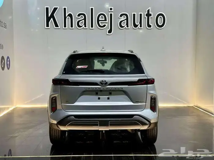 تويوتا اوربان 2026 ستاندر ( تقسيط وكاش ) 2