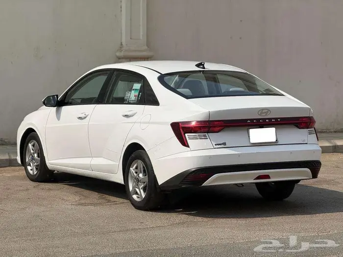 هيونداي اكسنت ممشي 70 الف موديل 2025 نظيفة ما شاء الله 2