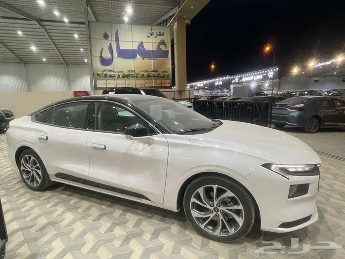 فورد تورس تيتانيوم فل كامل 2026 4