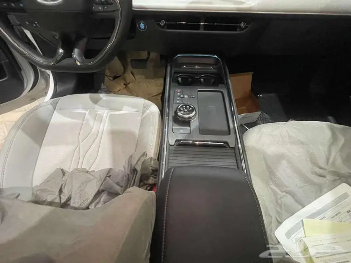 فورد تورس تيتانيوم فل كامل 2026 13