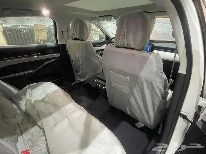 فورد تورس تيتانيوم فل كامل 2026 16