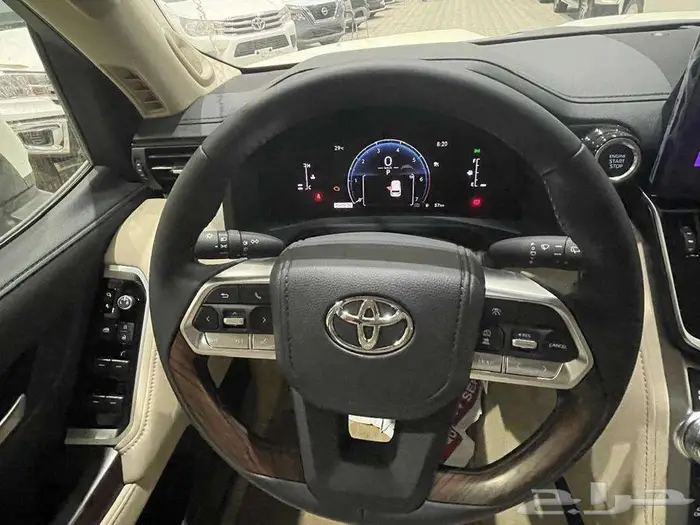 تويوتا جي اكس ار L5 GXR S ابيض 2025 الساير 14