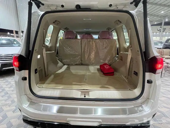 تويوتا جي اكس ار L5 GXR S ابيض 2025 الساير 23