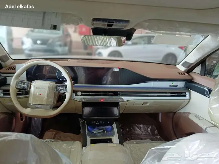 هيونداي ازيرا 2026 كاليجرافي اسود باقوي عروض الاقساط 3