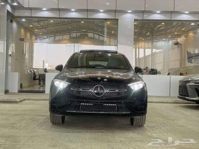 مرسيدس GLC 300 فل كامل 2024 - بطاقه جمركيه 0