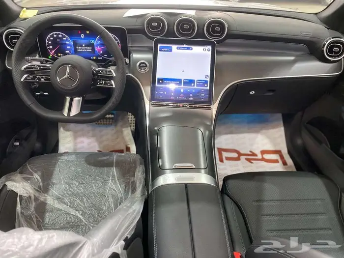 مرسيدس GLC 300 فل كامل 2024 - بطاقه جمركيه 9