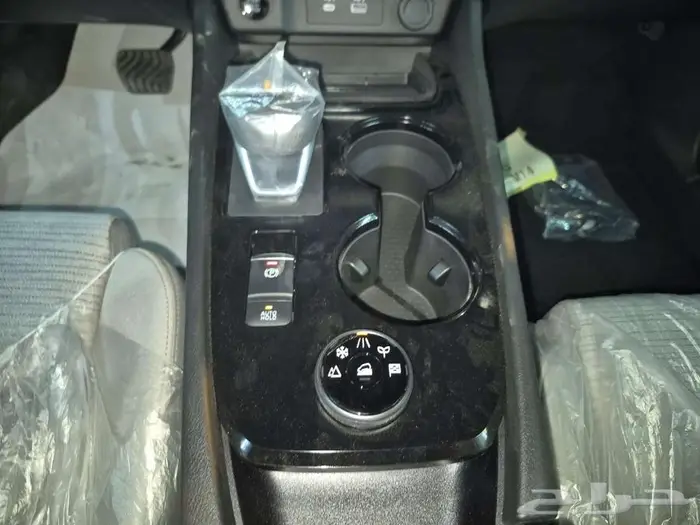 نيسان اكس تريل استندر دبل 2025 بنزين7 راكب 11