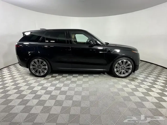 رنج سبورت 2024 شبه جديد من الوكالة قسم المستخدم بامريكا 3