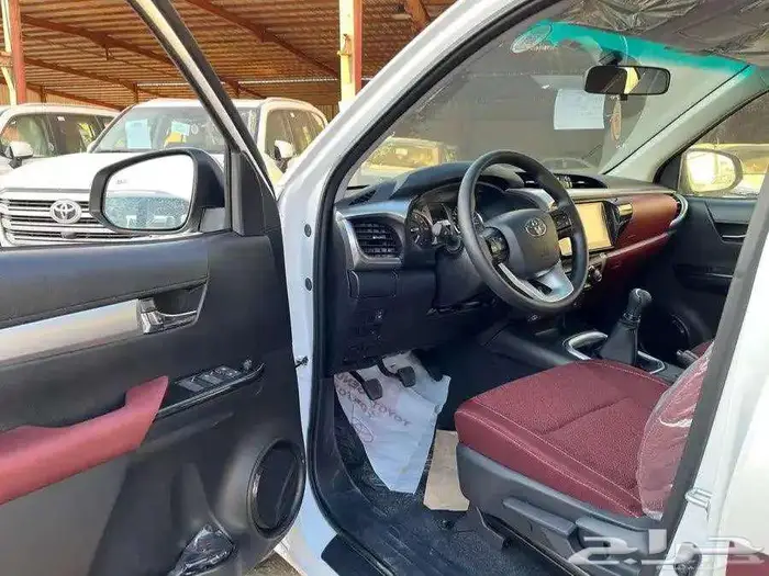 تويوتا هايلوكس غمارتين GLX2 جنوط بنزين 2025سعودى كاش اقساط 4