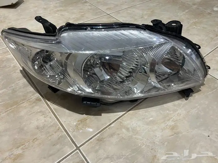 شمعة نور كورلا 2008-2010 يمين 0