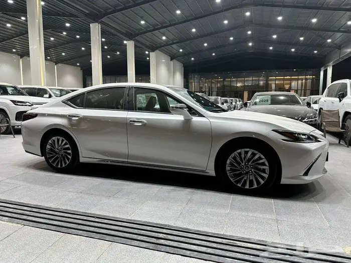 لكزس ES350 DD خليجي 2025 2
