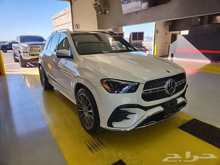 2024 مرسيدس GLE 350 مواصفات جدا جميله 3