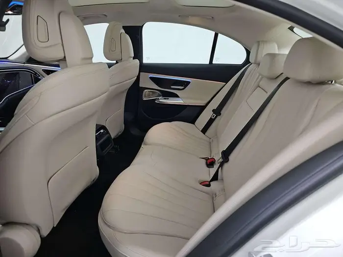 2024 Mercedes-Benz E 450 4MATIC Sedan V6 13