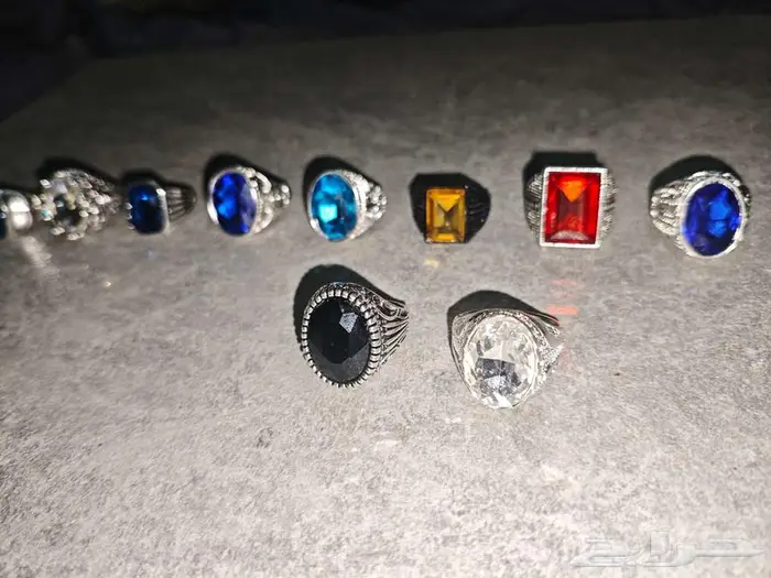 خواتم خاتم ملكية ح رفية بألوان العقيق الطبيعي (ذهبي وفضي) 6