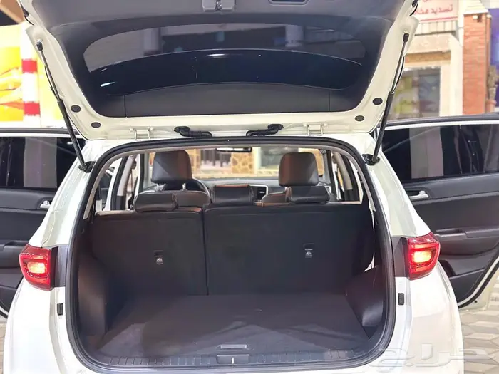 كيا سبورتاج 2020 ديزل نصف فل. 10